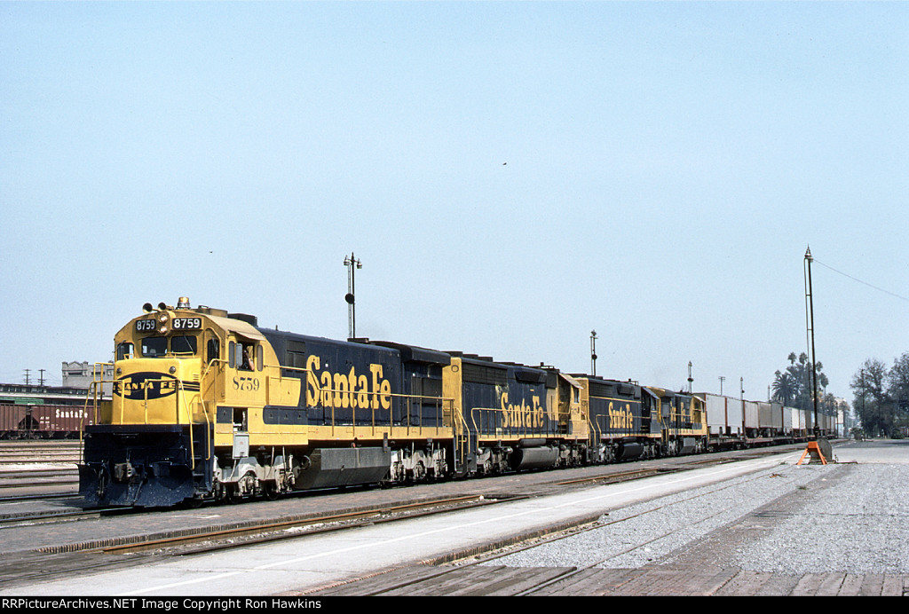 ATSF 8759